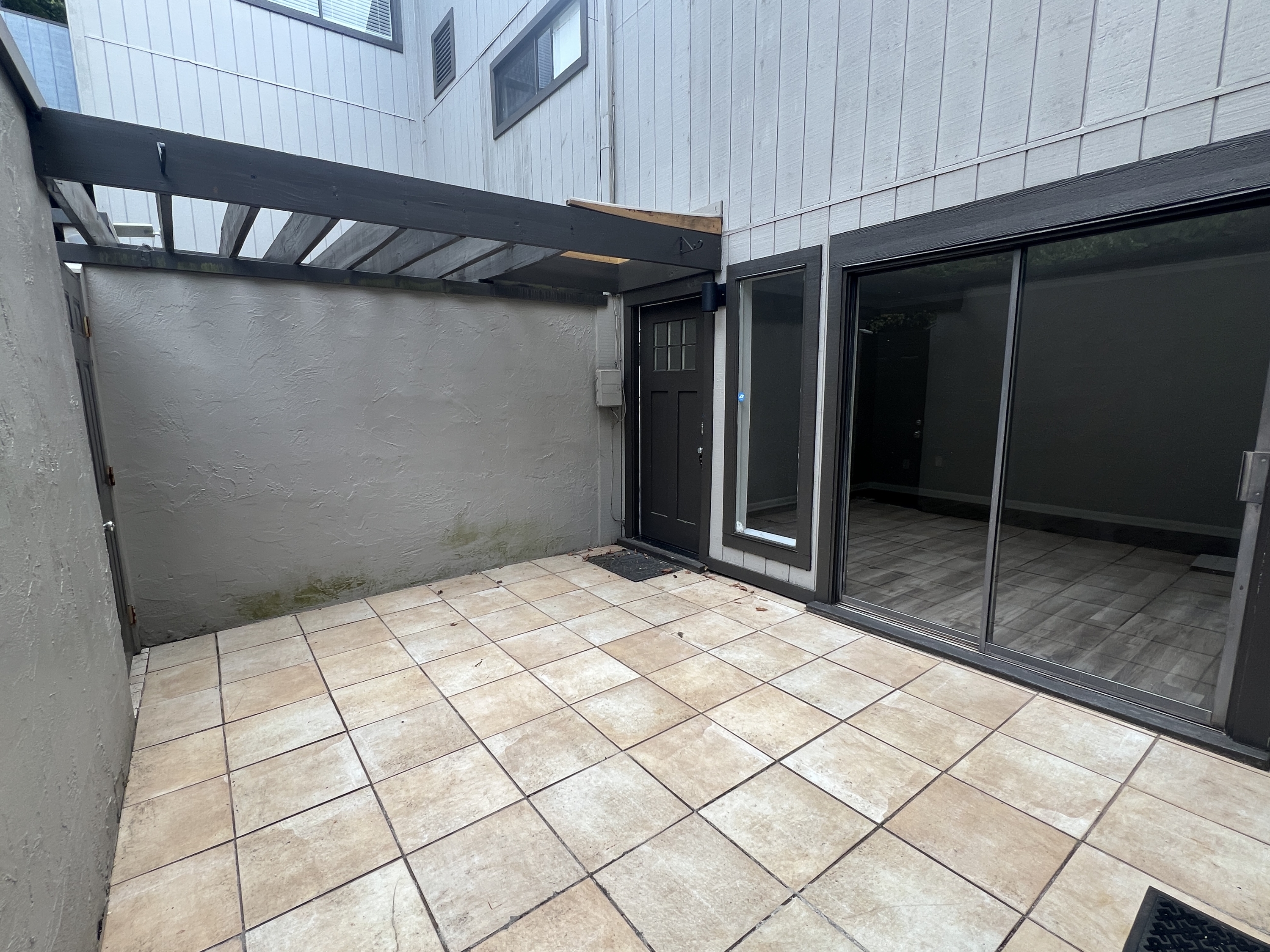 3350 Altamont Road - 1